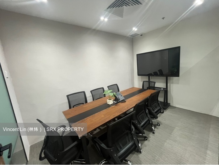 International Plaza (D2), Office #546956781